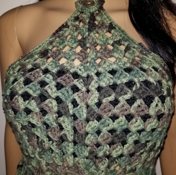 Crochet halter top - Picture 6 of 6
